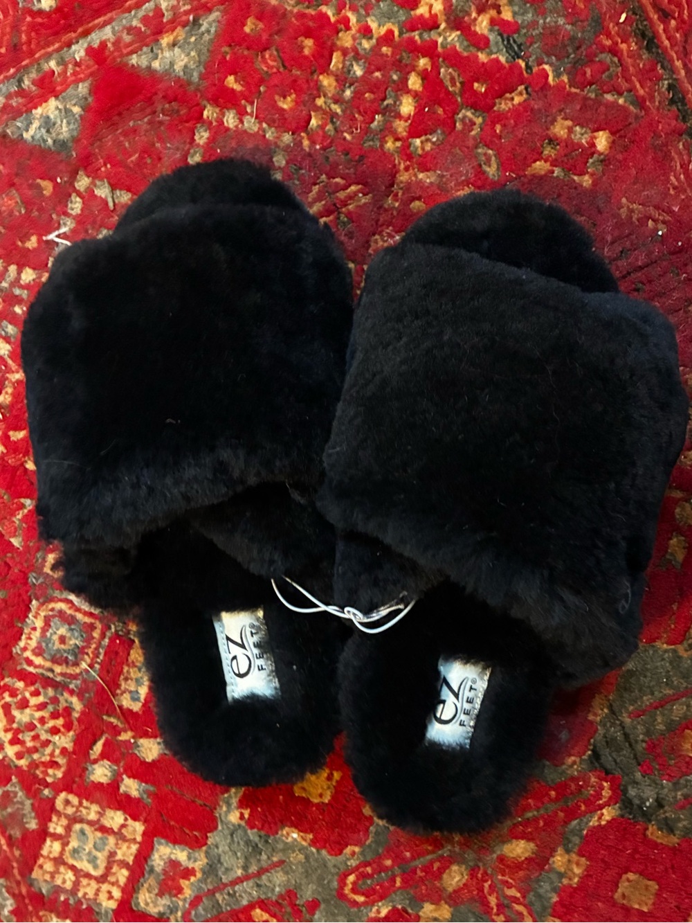 EZ Feet Black Fuzzy Slide Slippers-9